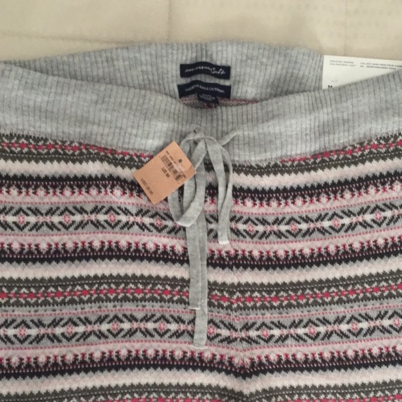 American Eagle Outfitters Pants - NWT American Eagle amazingly soft sweater leggings